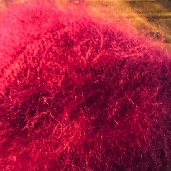 Vintage Y2K Gap raspberry burgundy red fuzzy rabbit fur bucket hat - Picture 5 of 9